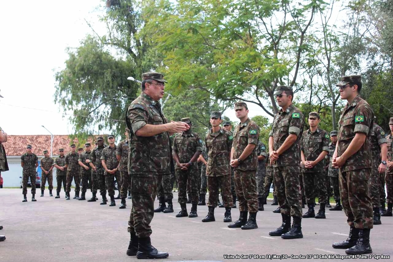 Comando e integrantes do 12º BE Cmb Bld lamentam a morte prematura